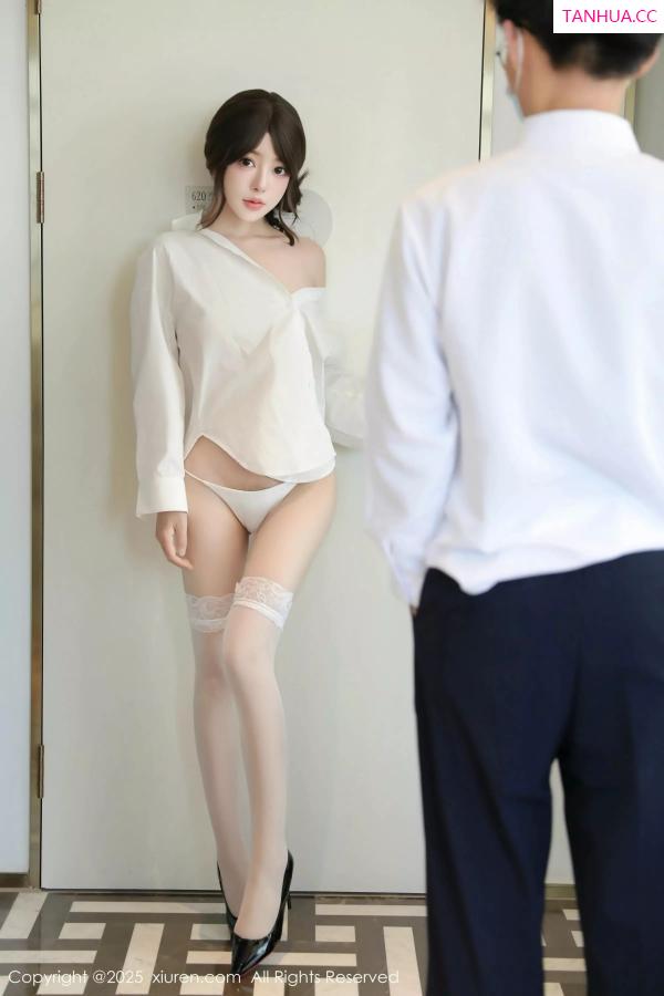 [XiuRen]高清写真图 2025.03.18 No.10036 桃妖夭 丝袜美腿